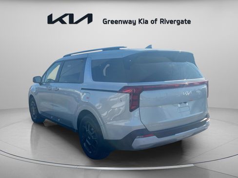 New 2026 Kia Carnival EX FWD image 5