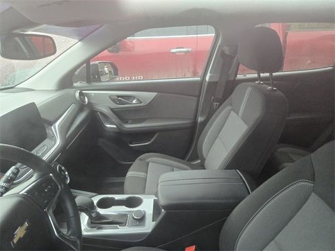 Used 2024 Chevrolet Blazer LT w/ Convenience Package image 8