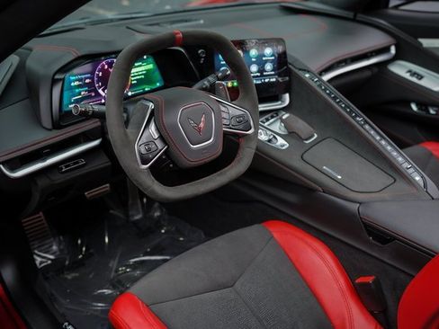 Used 2023 Chevrolet Corvette Stingray Premium Conv w/ Z51 Performance Package image 19