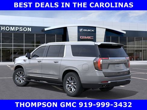 New 2026 GMC Yukon XL Denali w/ Sun & Power Step Package AWD/4WD image 3