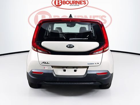 Used 2020 Kia Soul EX image 9