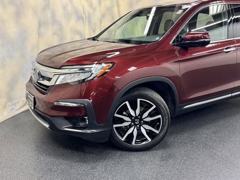 Used 2021 Honda Pilot Touring image 2