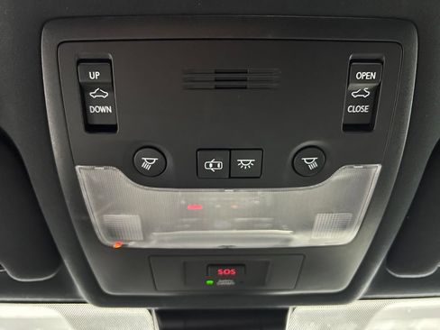 Used 2019 Lexus IS 350 F Sport w/ F Sport Package RWD image 34
