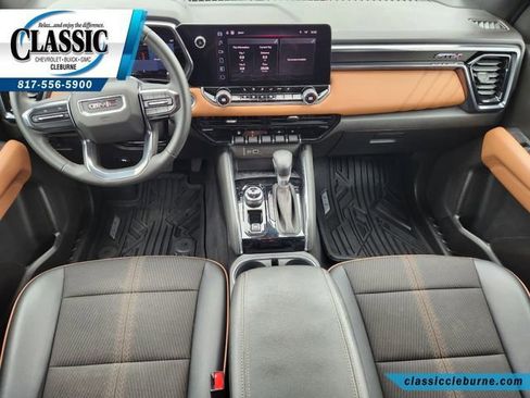 Used 2024 GMC Canyon AT4 w/ Technology Package image 3