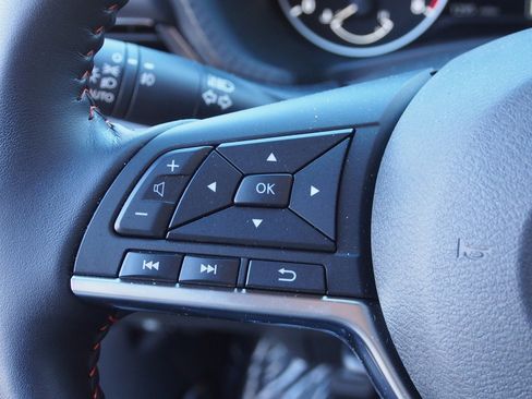 Used 2020 Nissan Sentra SR image 22