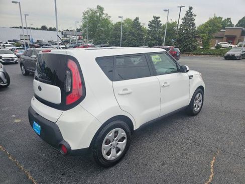 Used 2014 Kia Soul FWD image 32