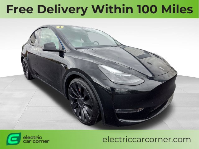 Used 2023 Tesla Model Y Performance AWD/4WD image 1