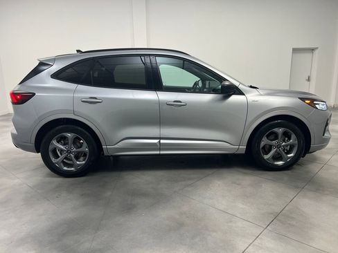 Used 2024 Ford Escape ST-Line image 8