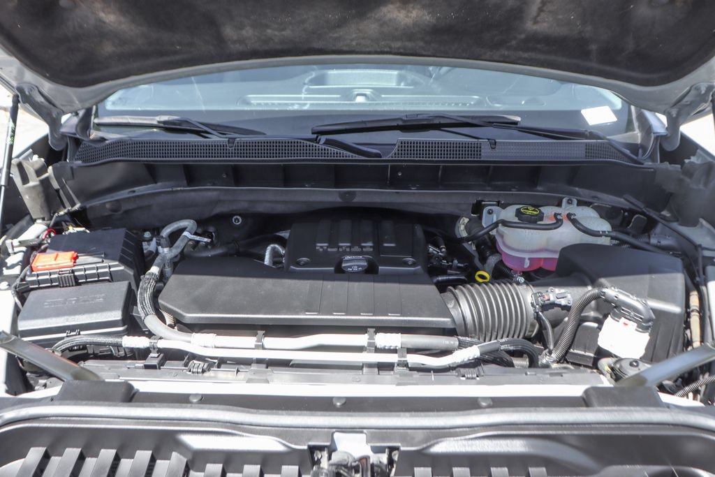 Used 2024 Chevrolet Silverado 1500 Custom RWD image 11