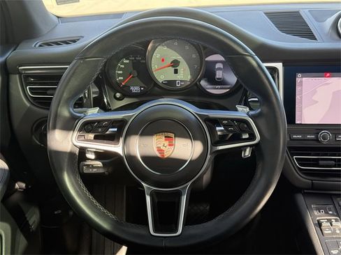 Used 2021 Porsche Macan S image 21