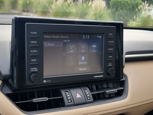 Used 2021 Toyota RAV4 XLE Premium FWD image 24