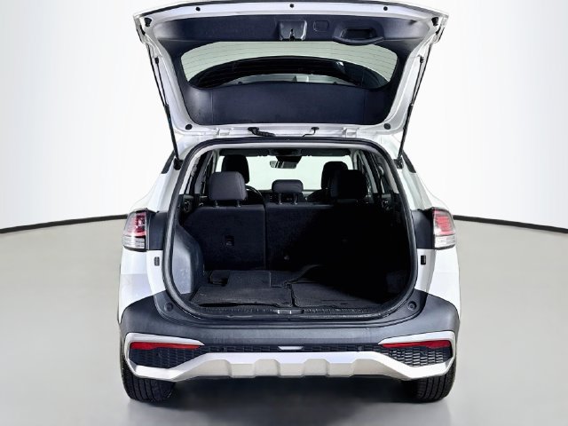 Used 2023 Kia Sportage LX FWD image 33