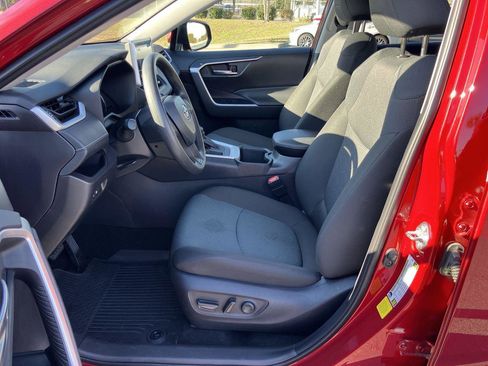 Certified 2025 Toyota RAV4 XLE image 12