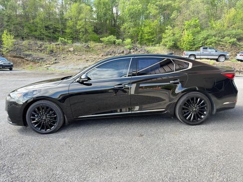 Used 2018 Kia Cadenza Premium FWD image 4
