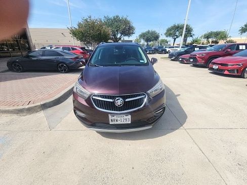 Used 2018 Buick Encore Sport Touring FWD image 4