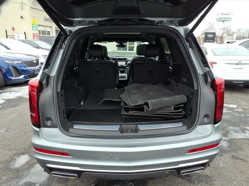 Certified 2024 Cadillac XT6 Premium Luxury w/ LPO, Floor Liner Package image 15