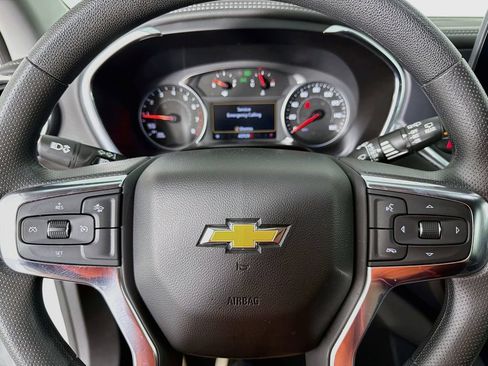 Used 2025 Chevrolet Blazer LT FWD image 16