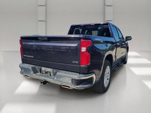 Used 2023 Chevrolet Silverado 1500 LTZ w/ Z71 Off-Road Package AWD/4WD image 4