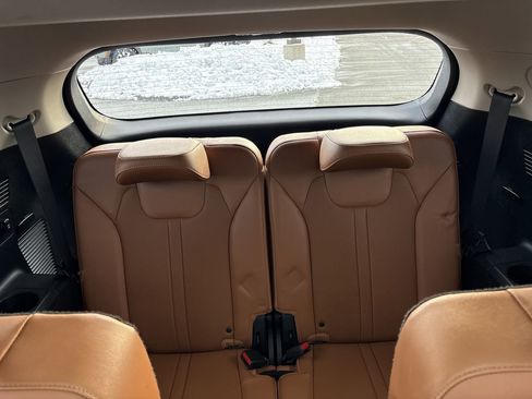 Used 2023 Kia Sorento SX Prestige image 24