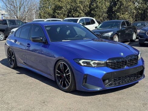 Used 2023 BMW M340i xDrive w/ Premium Package image 3