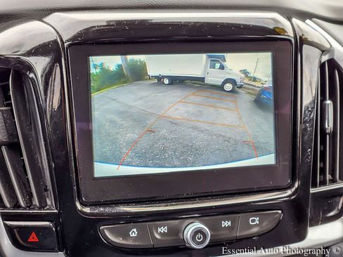 Used 2019 Chevrolet Traverse LT AWD/4WD image 19