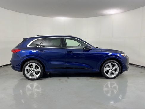 Used 2025 Audi Q5 Prestige AWD/4WD image 33