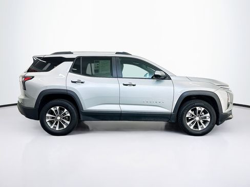 Used 2025 Chevrolet Equinox LT w/ Convenience Package II image 10