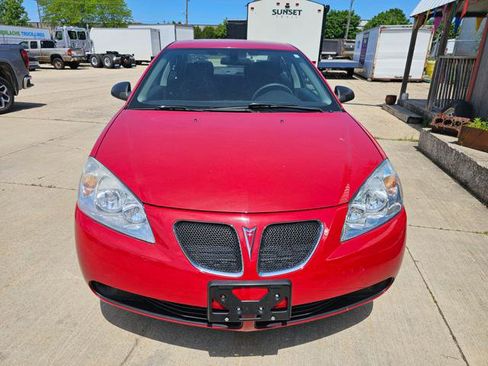 Used 2007 Pontiac G6 Sedan w/ Preferred Package FWD image 2