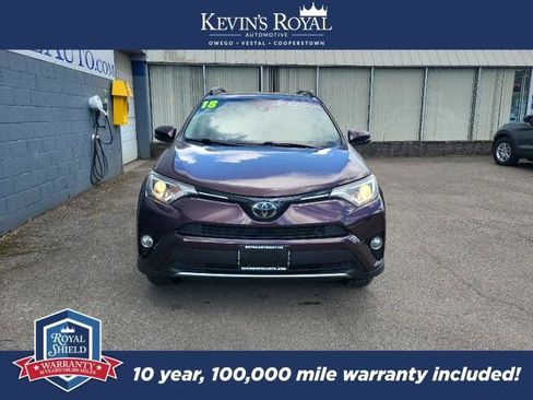 Used 2018 Toyota RAV4 XLE w/ Plus Extra Value Package AWD/4WD image 4