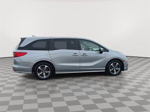 Used 2020 Honda Odyssey Touring image 9