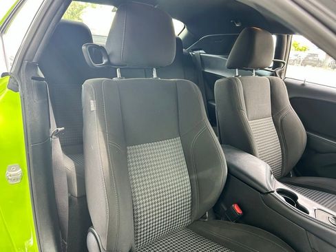 Certified 2023 Dodge Challenger SXT image 36