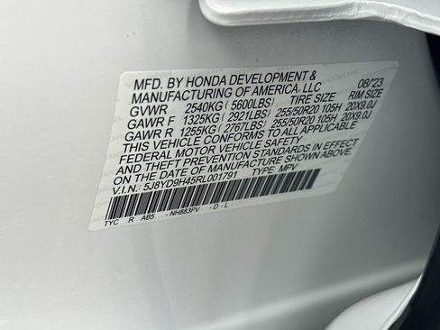 Certified 2024 Acura MDX w/ Technology Package FWD image 38