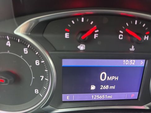 Used 2019 GMC Terrain SLT image 13