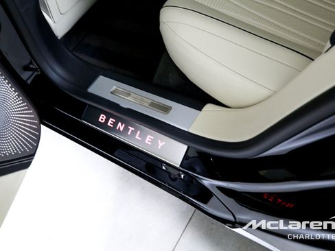 Used 2020 Bentley Flying Spur W12 AWD/4WD image 20
