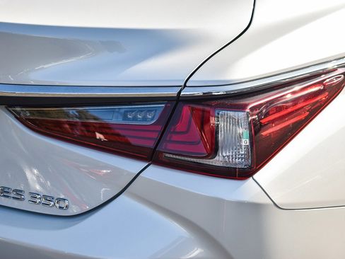 New 2025 Lexus ES 350 w/ Premium Package image 7