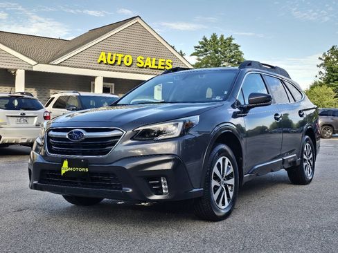 Used 2020 Subaru Outback Premium AWD/4WD image 3
