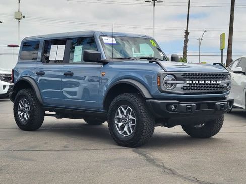 Certified 2025 Ford Bronco Badlands AWD/4WD image 30