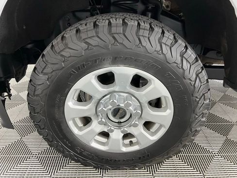 Used 2024 Ford F250 XLT image 10
