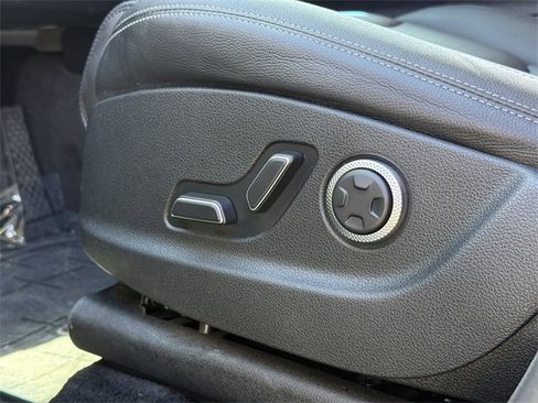 Used 2023 Genesis GV70 2.5T image 22