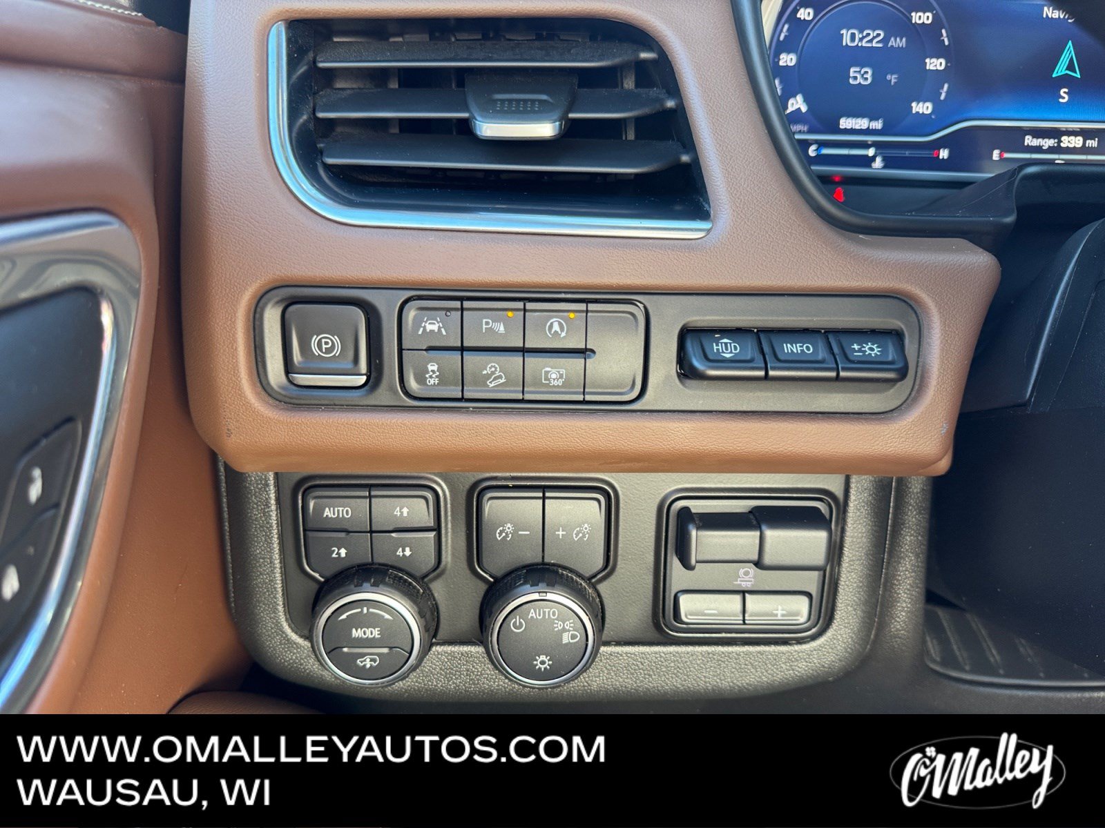 Used 2023 Chevrolet Tahoe High Country AWD/4WD image 18