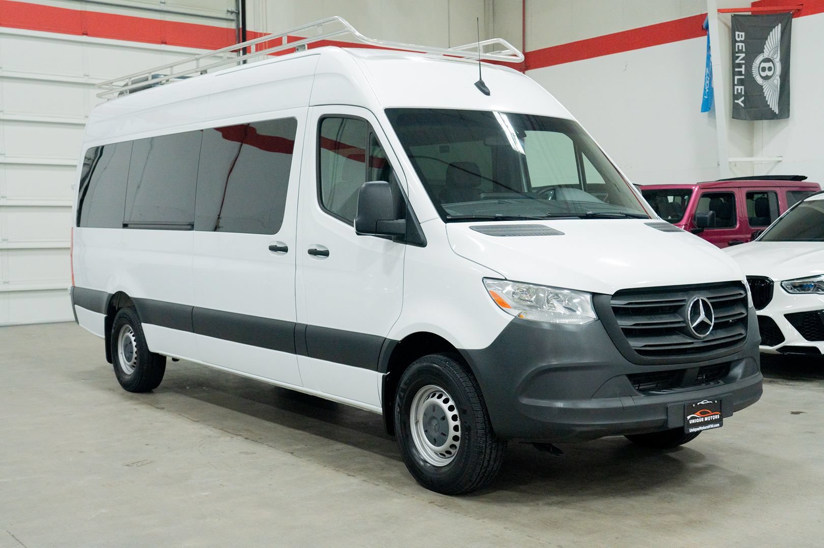 Used 2019 Mercedes-Benz Sprinter 2500 image 12