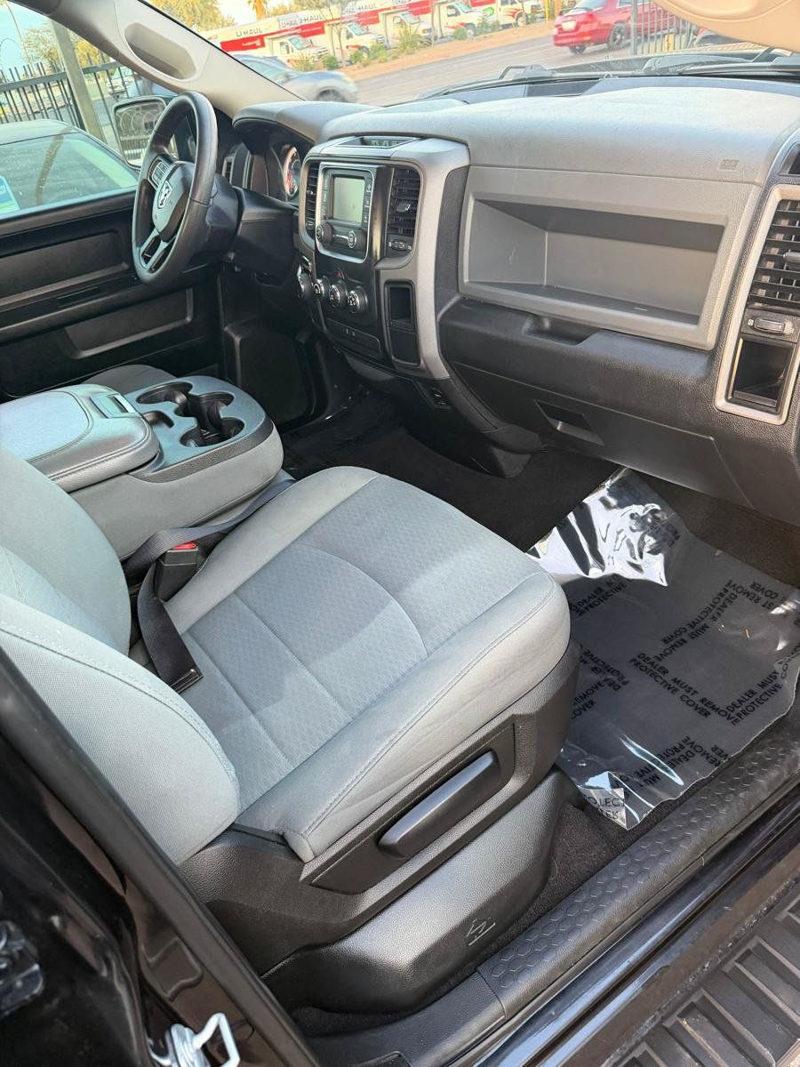 Used 2018 RAM 1500 Express w/ Black Ram 1500 Express Group RWD image 15