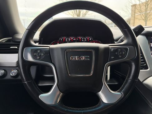 Used 2015 GMC Yukon SLE w/ Convenience Package image 22