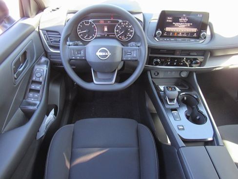 New 2026 Nissan Rogue S image 10