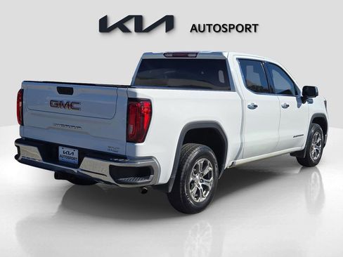 Used 2024 GMC Sierra 1500 SLT image 8