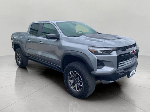 Used 2023 Chevrolet Colorado ZR2 w/ ZR2 Convenience Package III AWD/4WD image 1