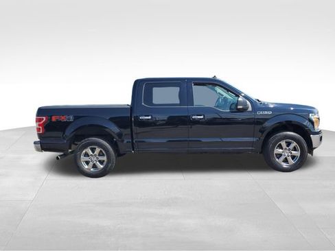 Used 2018 Ford F150 XLT w/ Equipment Group 302A Luxury AWD/4WD image 3