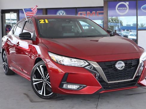 Used 2021 Nissan Sentra SR image 2