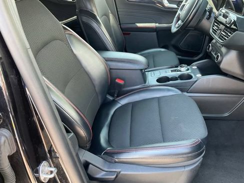 Used 2025 Ford Escape ST-Line FWD image 10