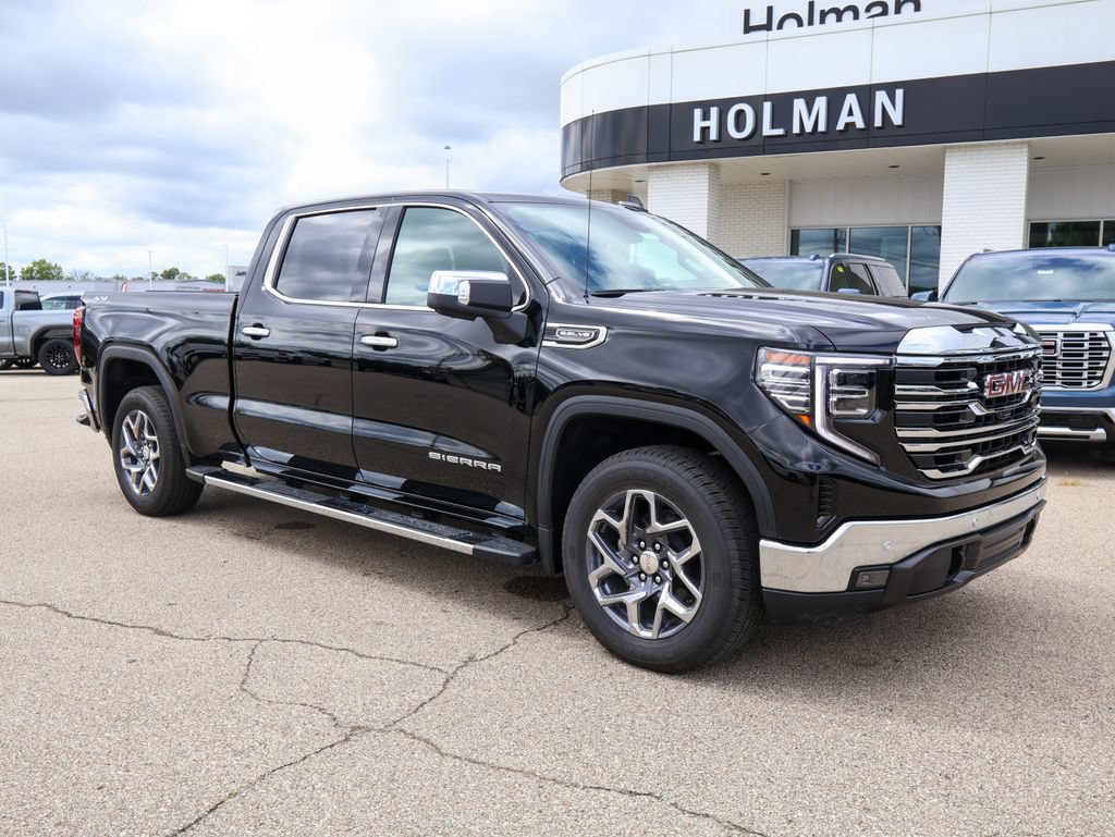 New 2026 GMC Sierra 1500 SLT w/ SLT Premium Plus Package AWD/4WD image 1